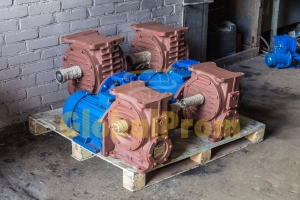 Основні способи застосування черв'ячних мотор-редукторів