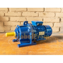 Мотор-редуктори планетарні 3МП-31,5 і 4МП-31,5